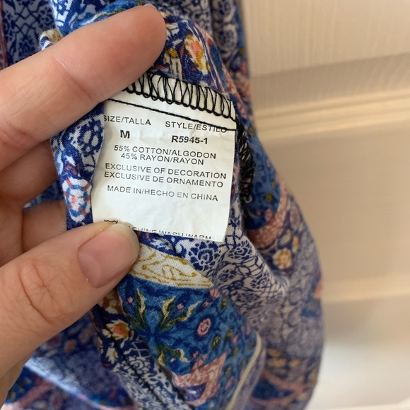 Just Love Floral Tank Top Sz M - Picture 5 of 7